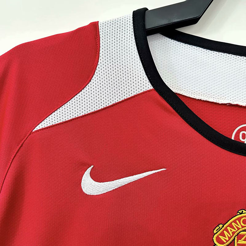 Man United 05/06 Home Retro Jersey