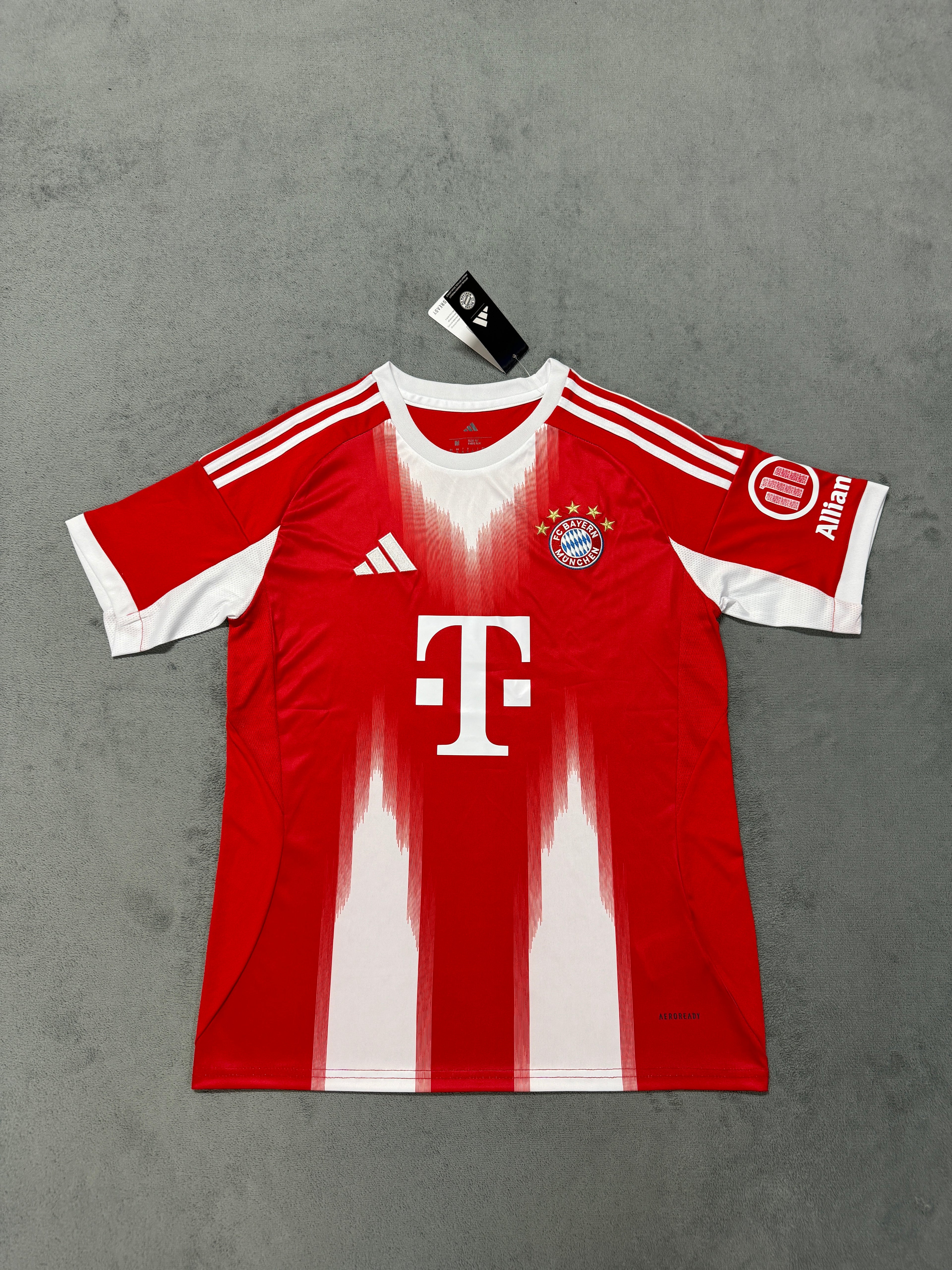 Bayern Munich 25/26 Home Jersey