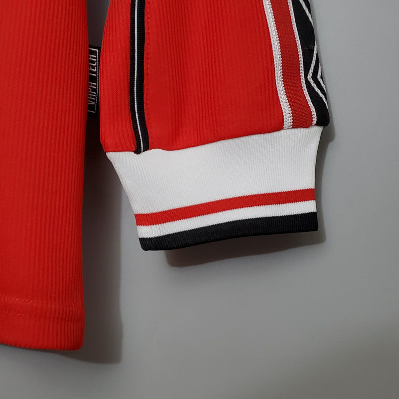 Man United 1998-1999 Home Long Sleeve Jersey
