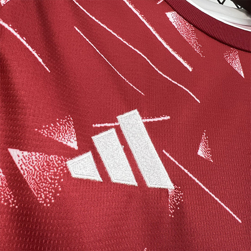 Liverpool 26/27 Home Jersey