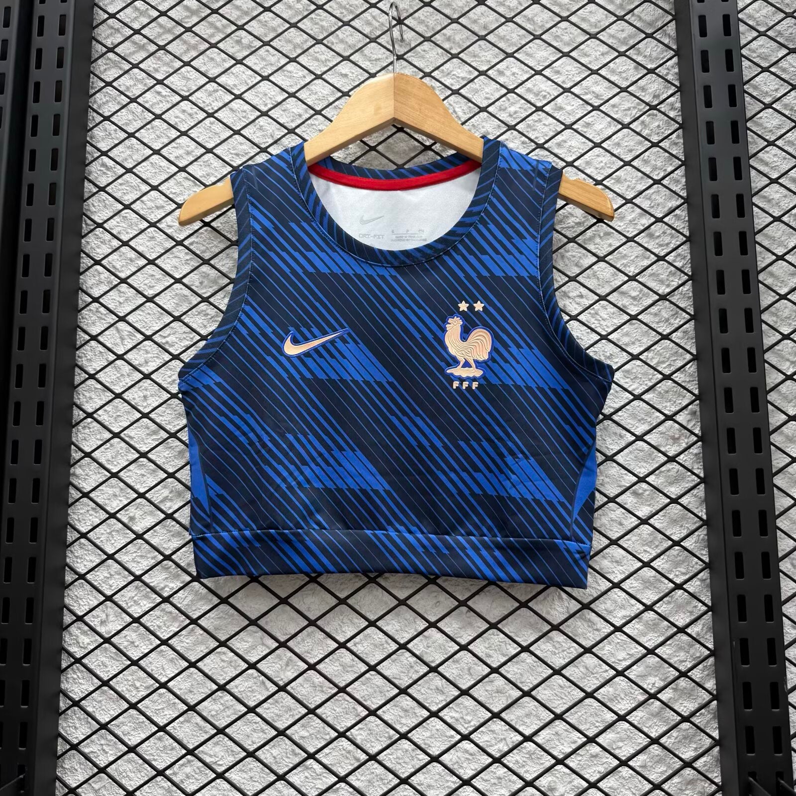 France Home Crop Vest