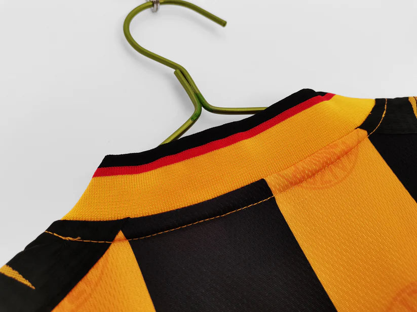 Kaizer Chiefs 1998 Retro Jersey